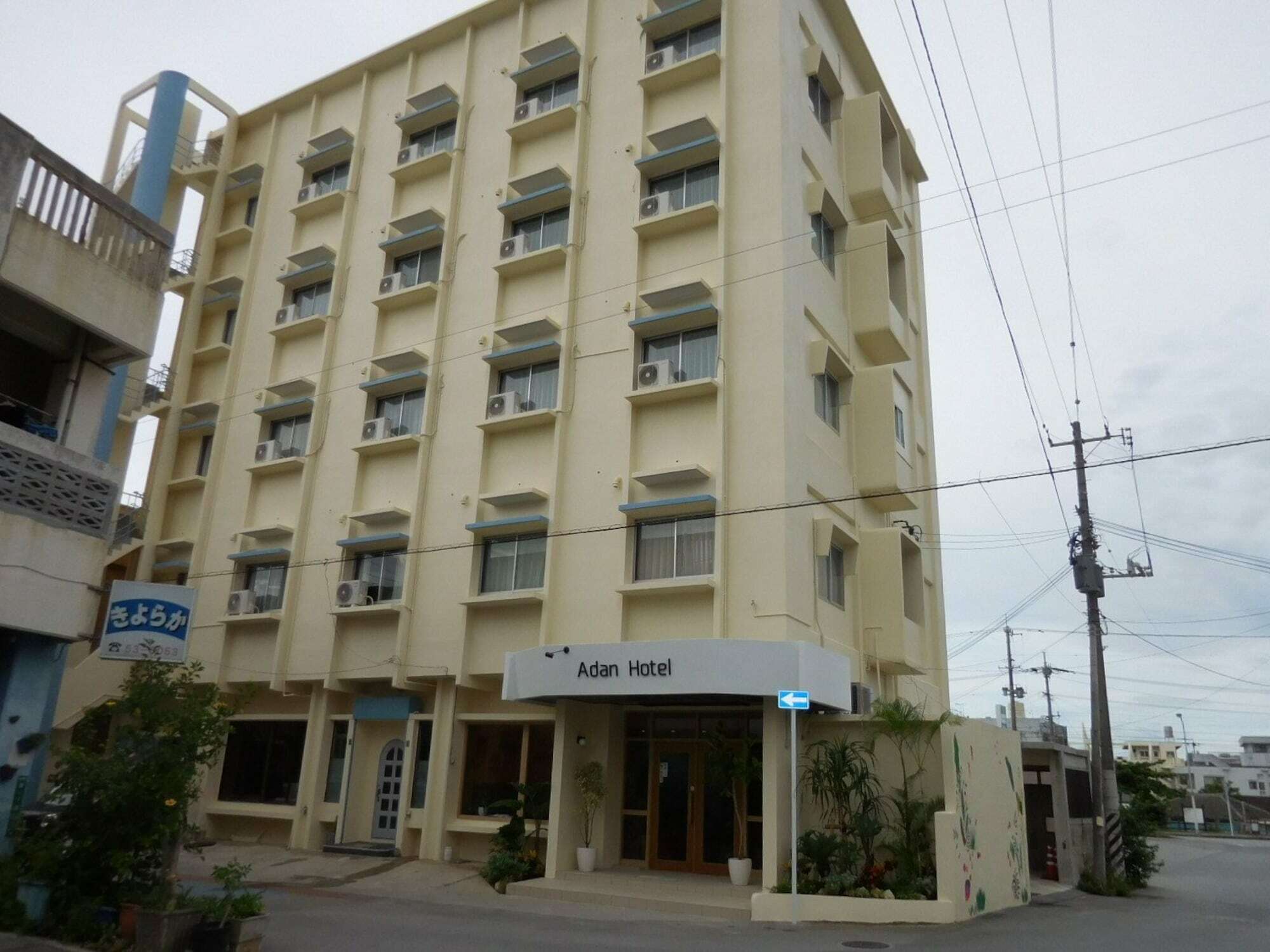 Adan Hotel Наго Екстериор снимка