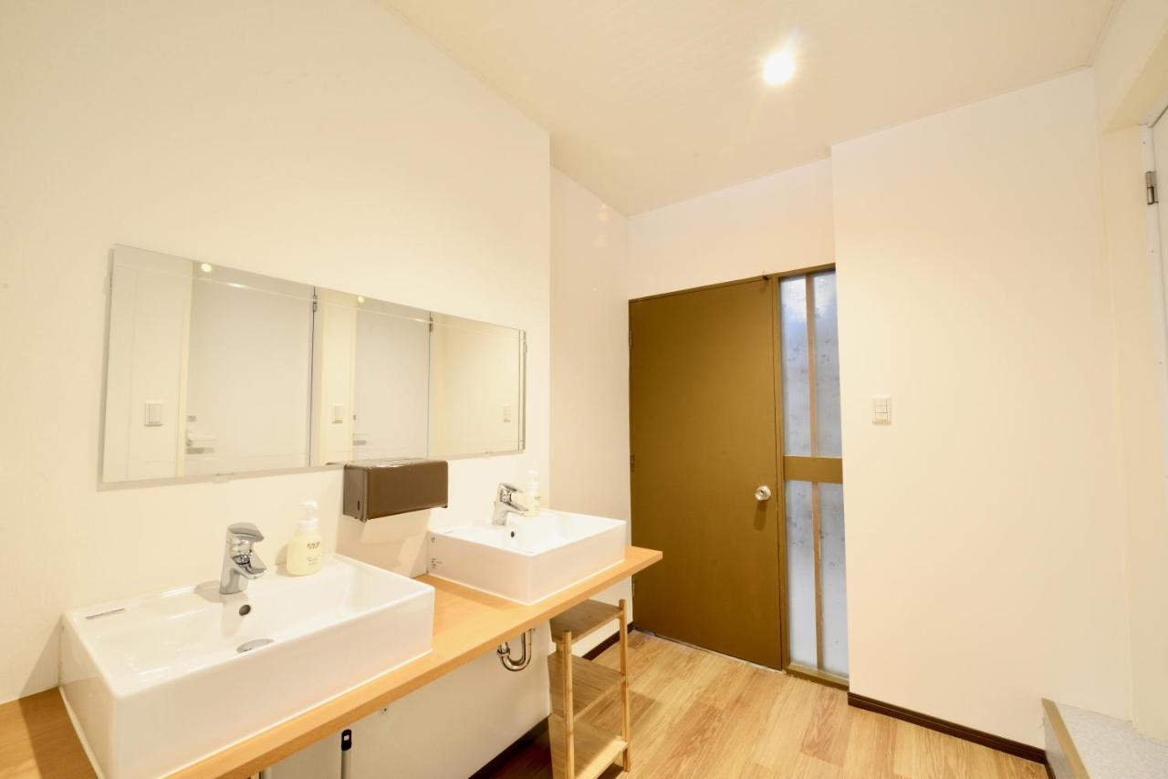 Adan Hotel Наго Екстериор снимка